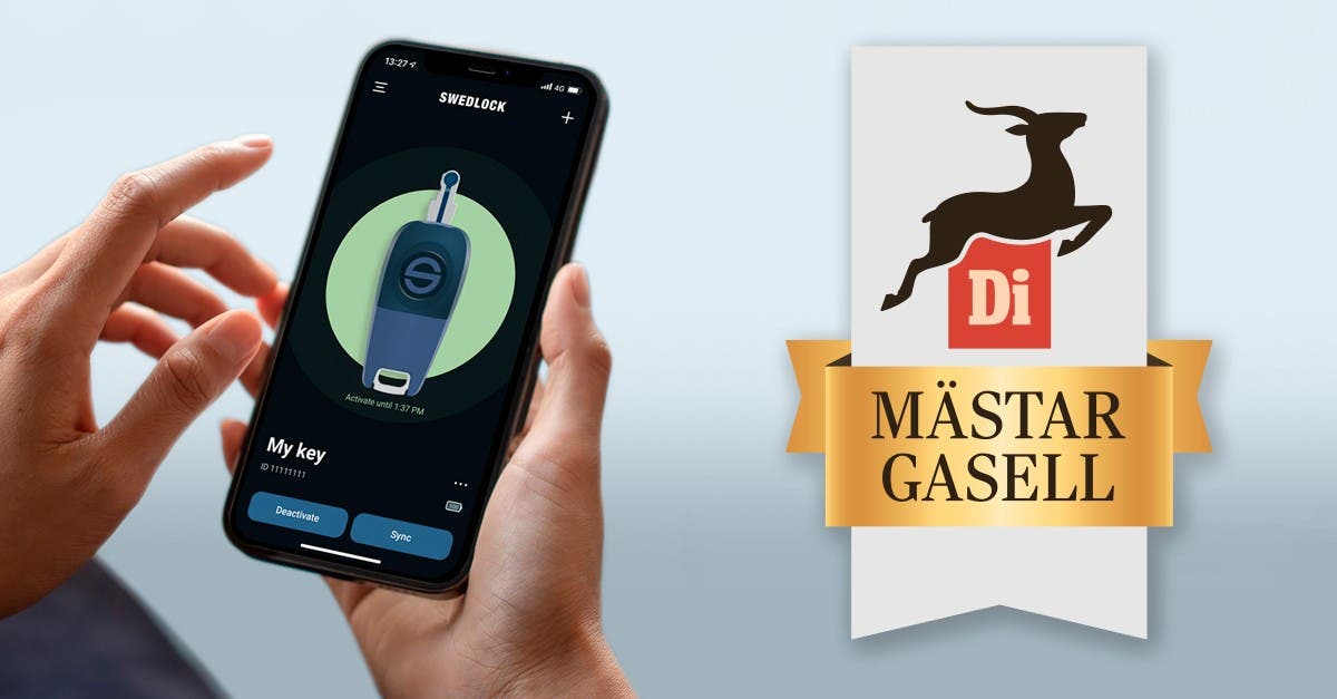 En hand håller en mobiltelefon som visar Swedlock-appen med en digital nyckel på skärmen. Bredvid visas en logotyp för Dagens Industri med texten 'Mästargasell' på en guldbanderoll
